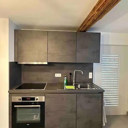 Neue Direkt Am Vulkanradweg