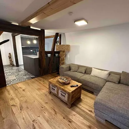 Neue Direkt Am Vulkanradweg * Ortenberg (Hessen)